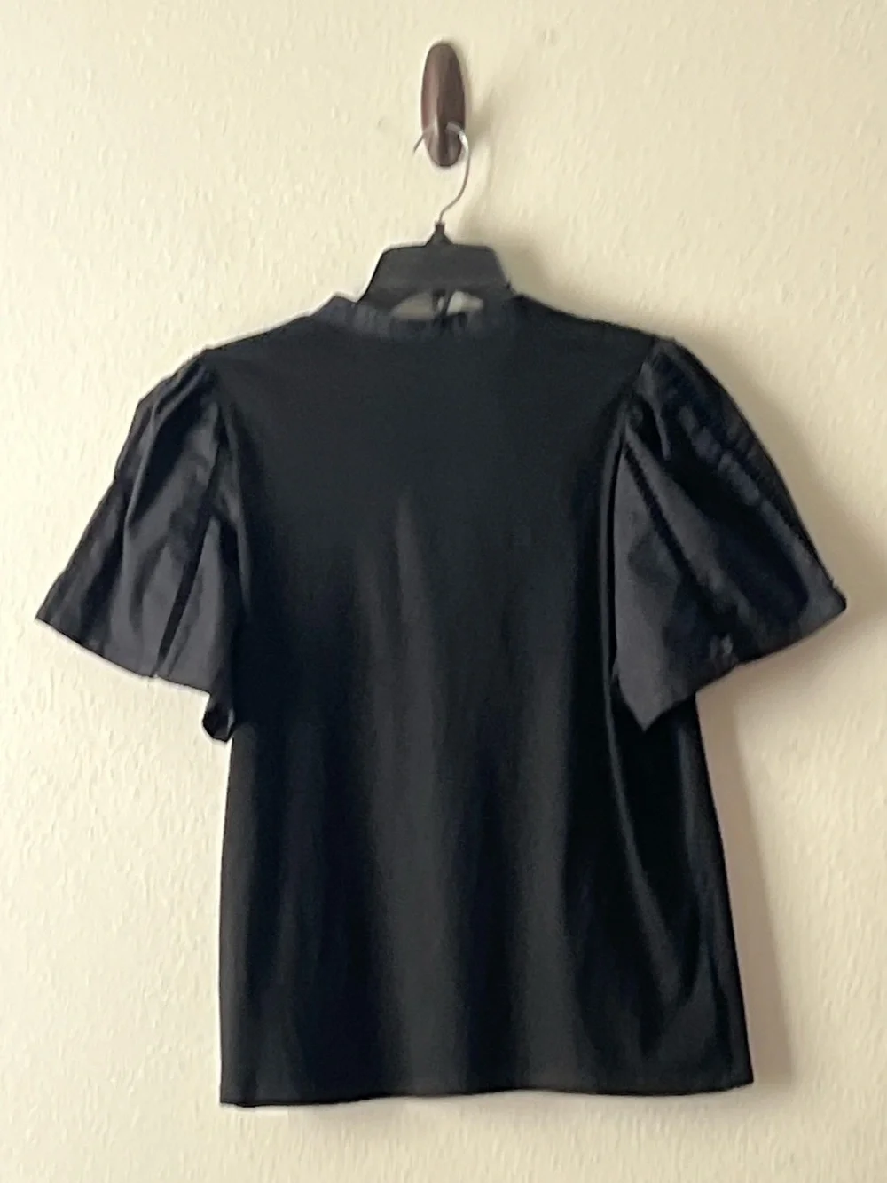 LOFT sleek black